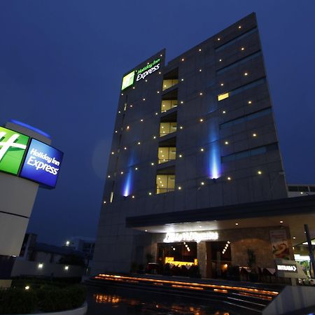 Holiday Inn Express Toluca Galerias Metepec By Ihg מראה חיצוני תמונה