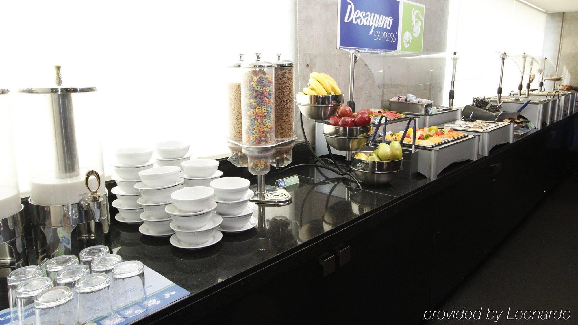 Holiday Inn Express Toluca Galerias Metepec By Ihg מראה חיצוני תמונה